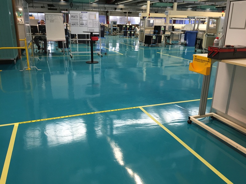Sol resine epoxy industriel finition brillante 6
