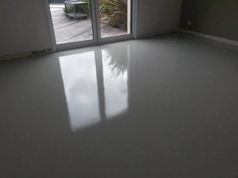 sol resine epoxy auto lissant brillante gris