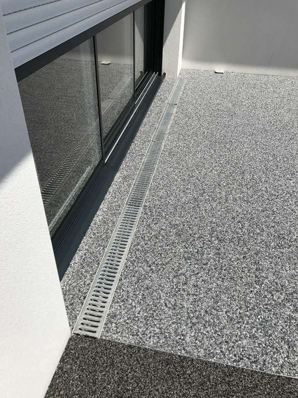 Sol revetement granulat de marbre resine terrasse